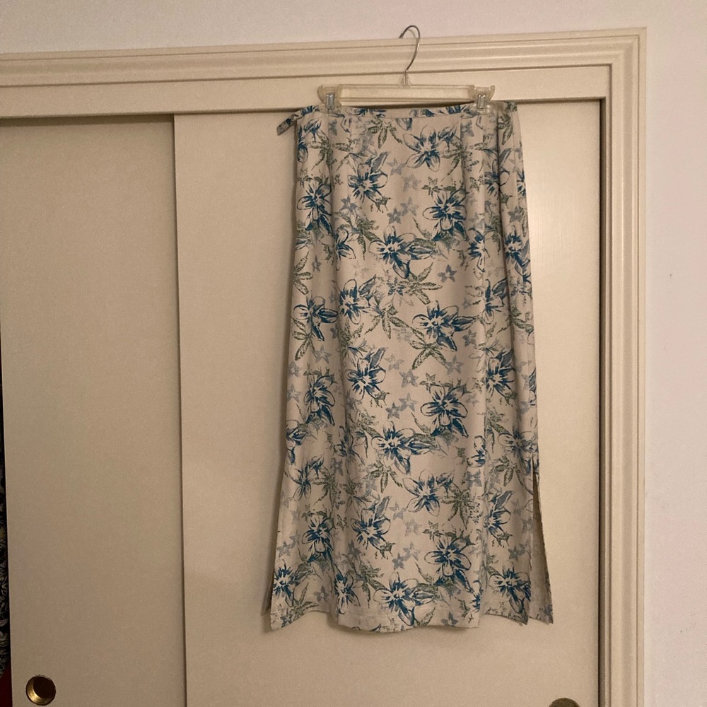 100% silk, lined Pendleton skirt, never worn